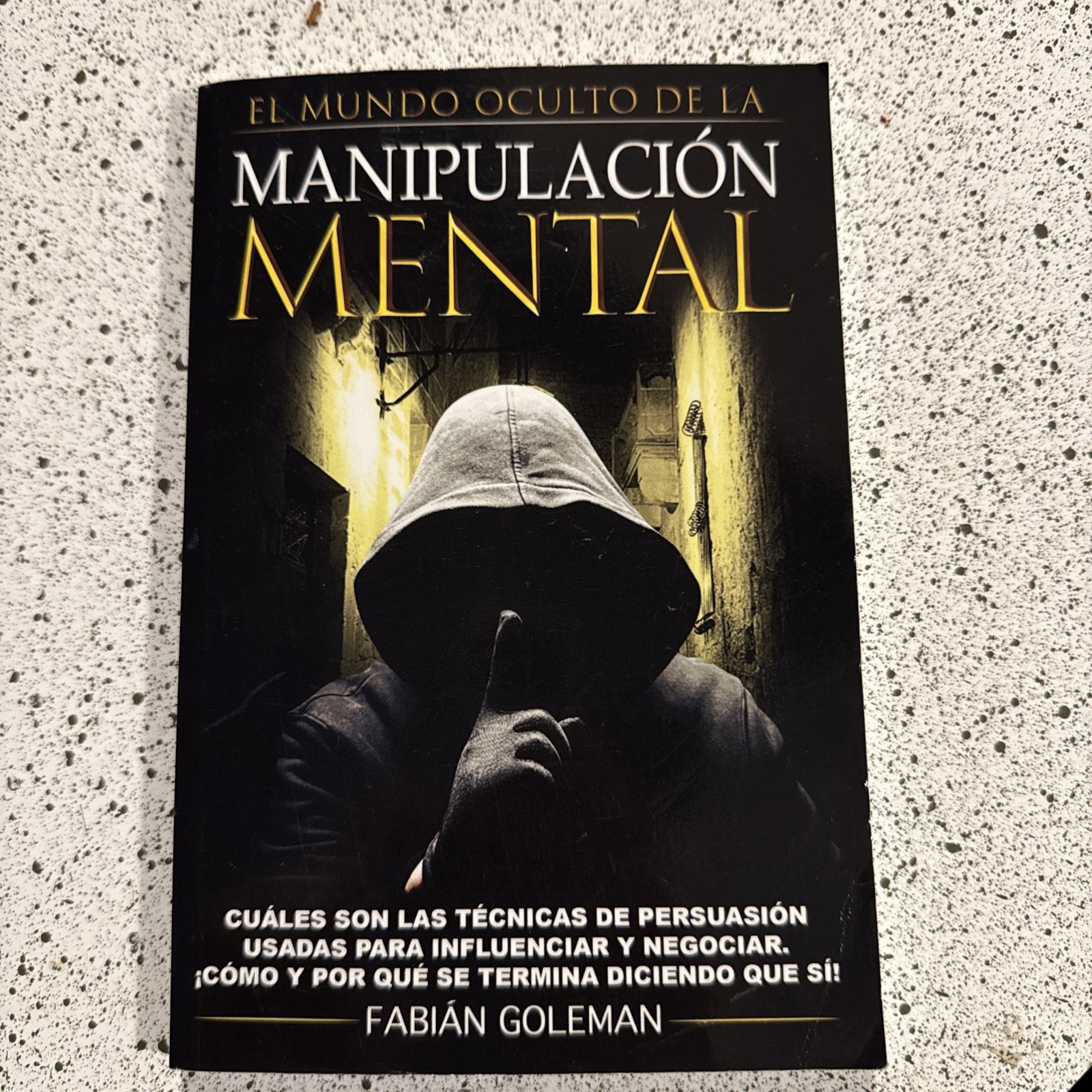 Manipulacion by Fabian Goleman
