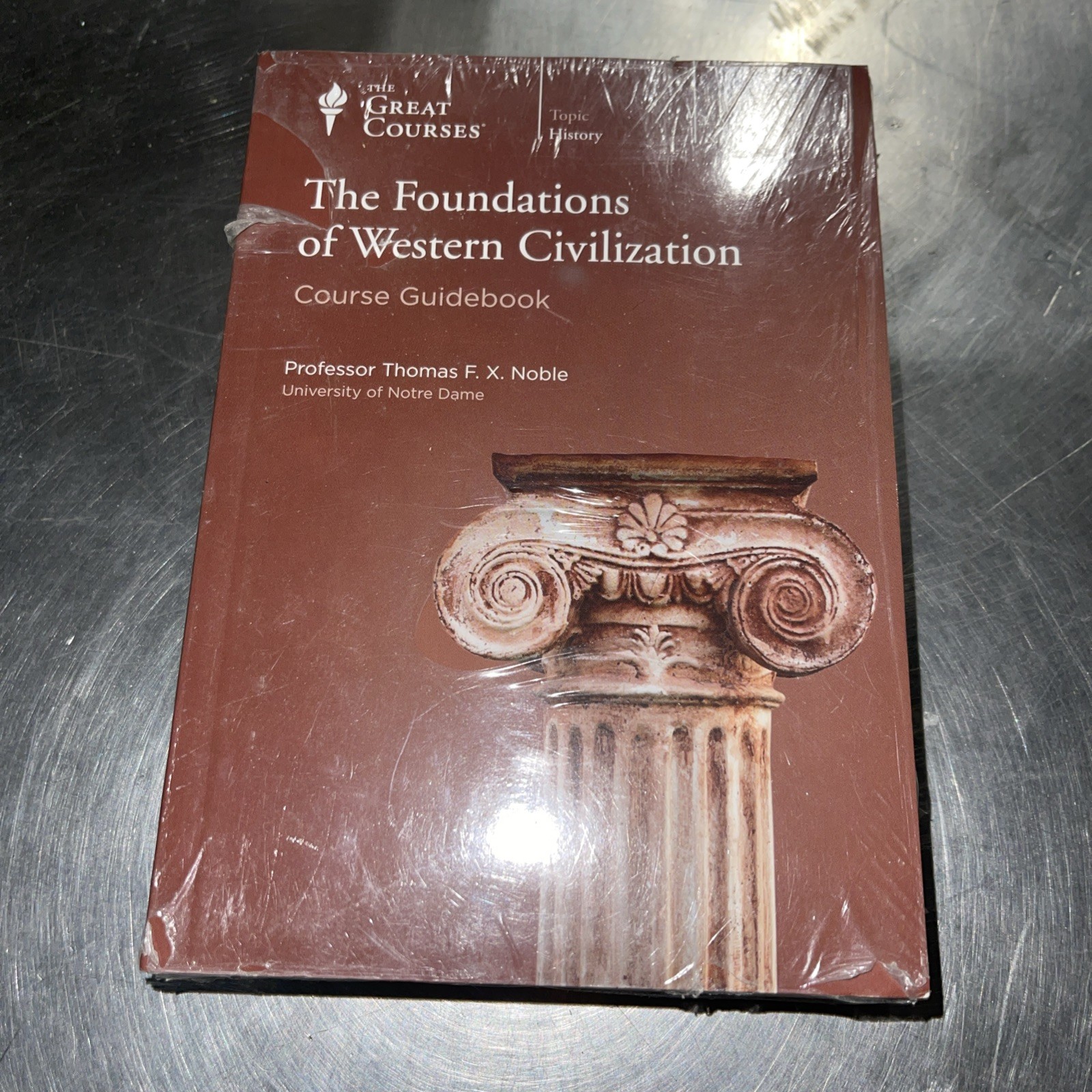 THE FOUNDATIONS OF WESTERN CIVILIZATION-Great Courses-8 DVDs, Course Book.READ