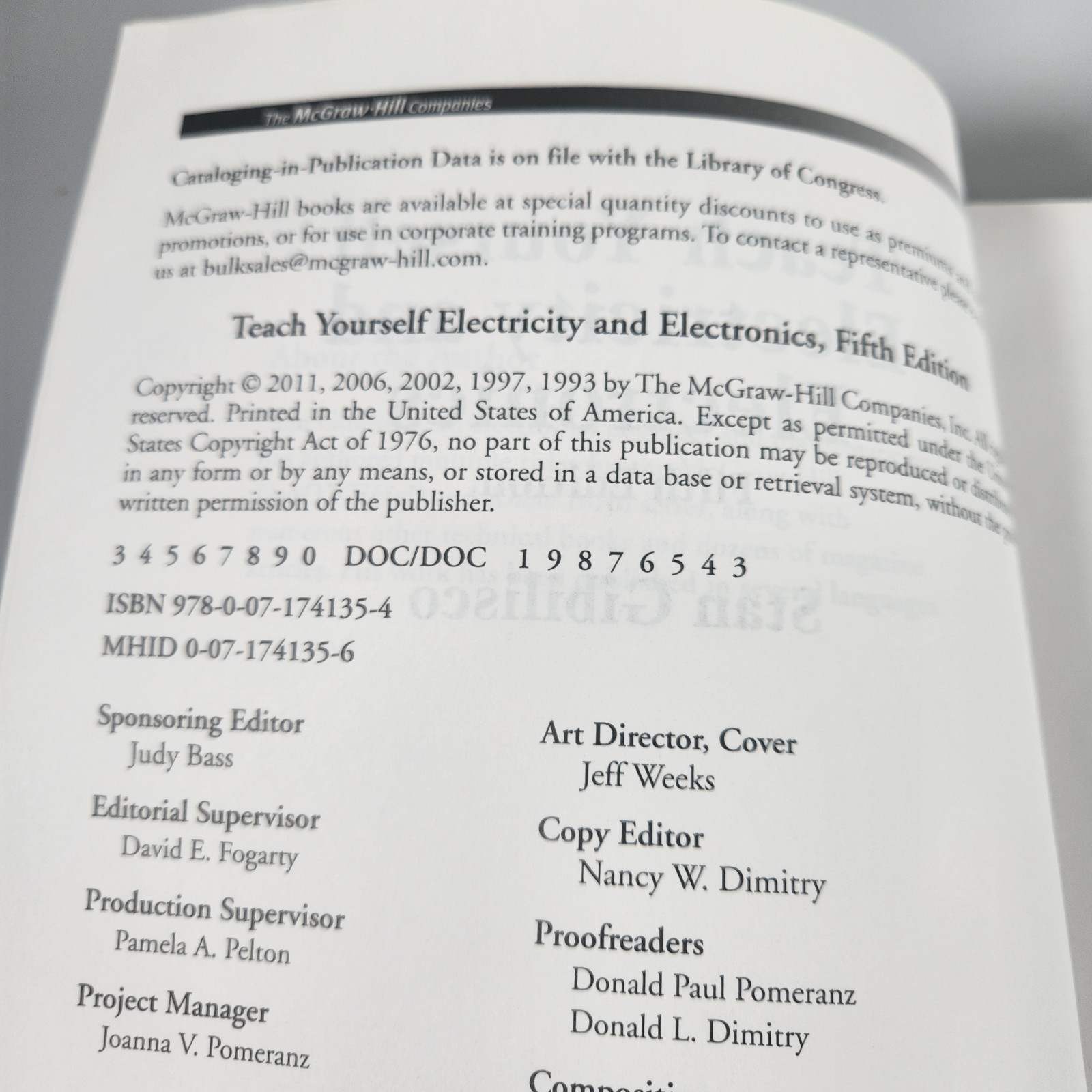 Teach Yourself Electricity and Electronics 5th Edition Book Stan Gibilisco