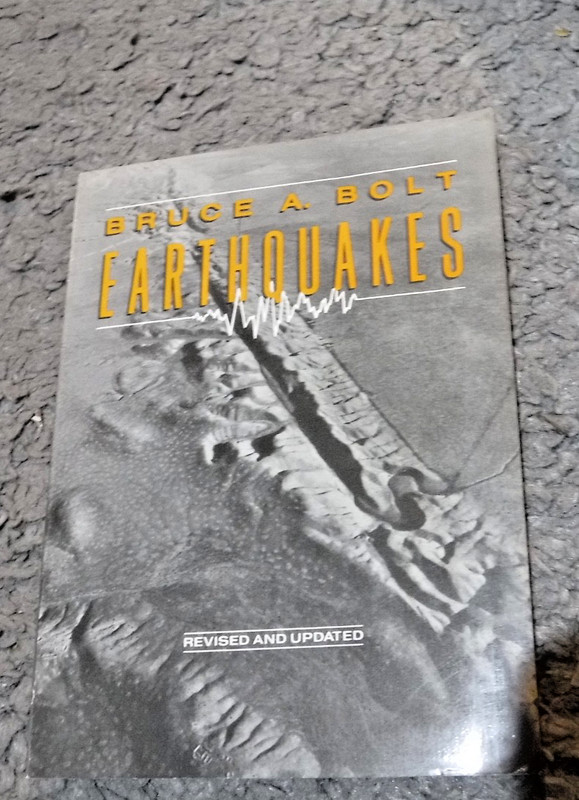 Geology Ser.: Earthquakes by Bruce A. Bolt (1987, Trade Paperback)