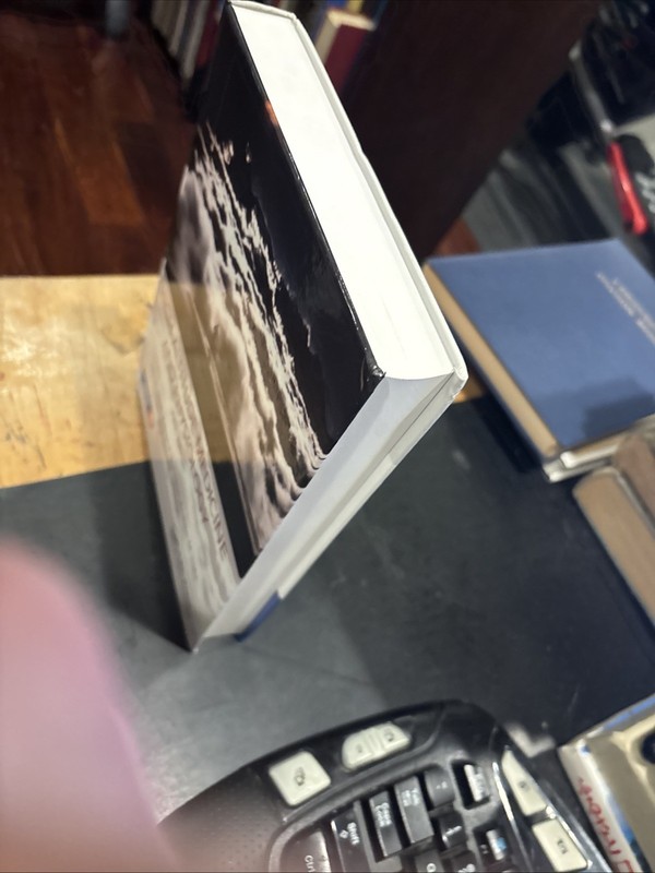 HIGH ALTITUDE MEDICINE AND PHYSIOLOGY West Schoene Luks Milledge 2013 HC 5th gallery
