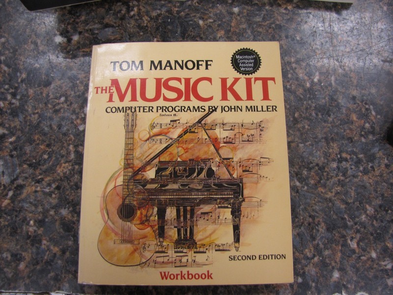 1988 The Music Kit w/ Workbook by Tom Manoff MACINTOSH Version 2nd Edition -HU25