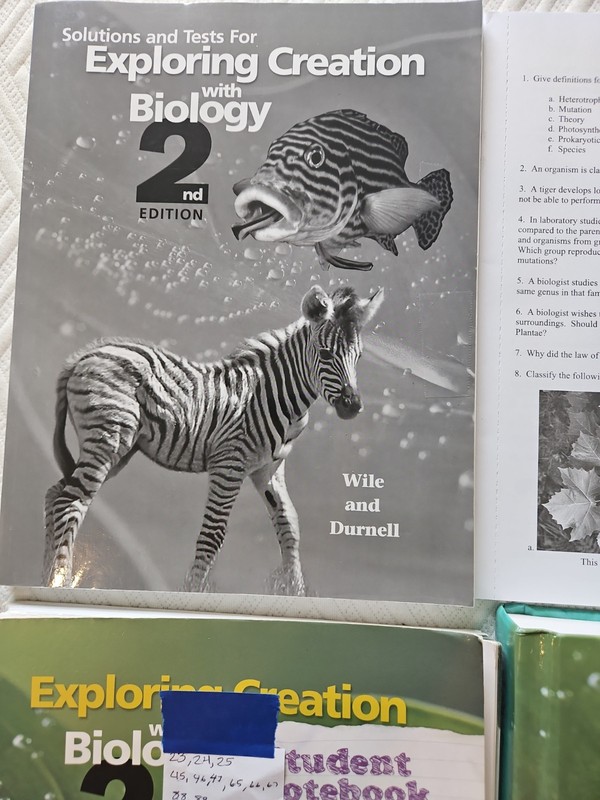Apologia Exploring Creation With Biology 2nd Edition 6 Item Lot Video... gallery