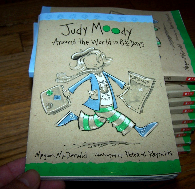Set of 11 «Judy Moody Around the World in 8 1/2 Days» children’s school books