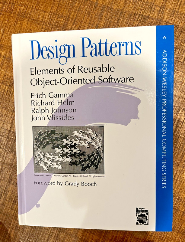 Professional Computing Design Patterns : Elements of Reusable Object-Oriented