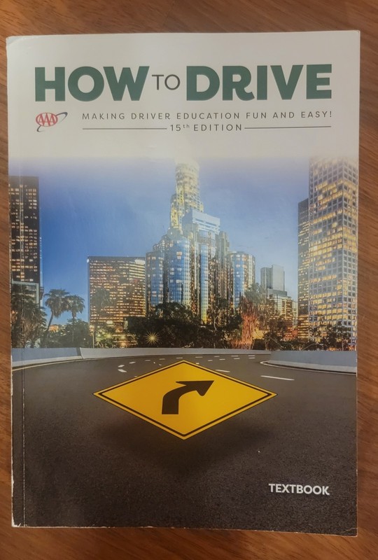 AAA 15th Edition Student Textbook How to Drive 978-1595086174