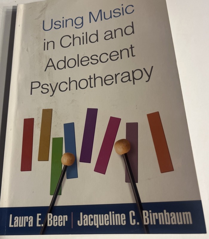 Creative Arts and Play Therapy Ser.: Using Music in Child and Adolescent…