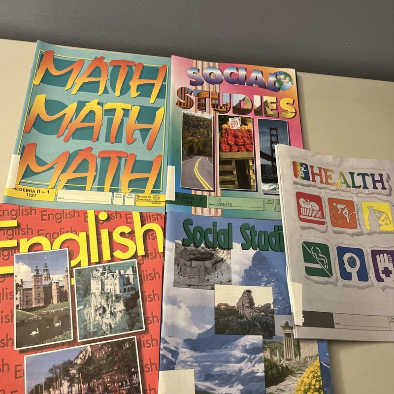 ACE School of Tomorrow Paces 11th Grade Math English Economics Health Social Stu