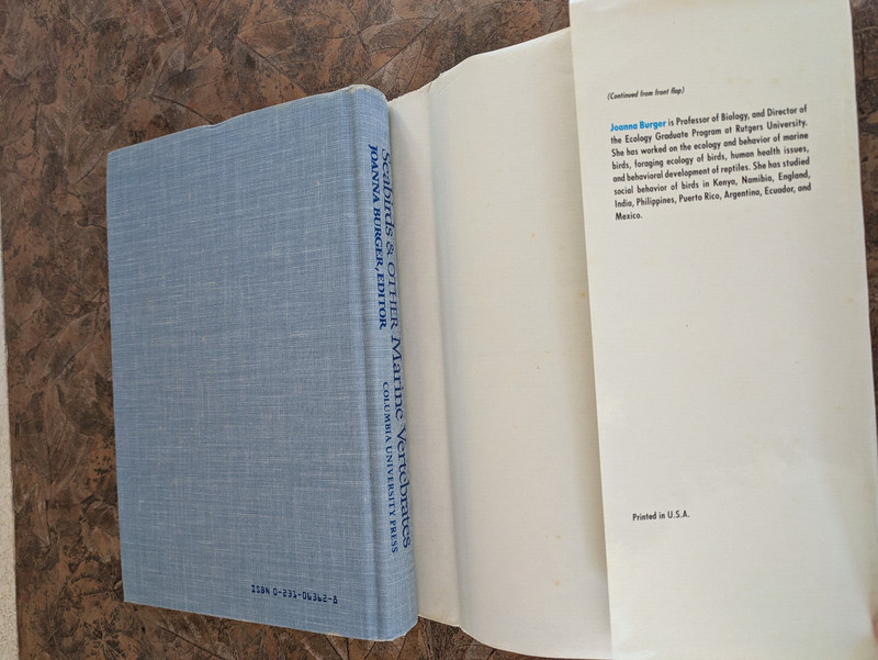 Seabirds & Other Marine Vertebrates | Joanna Burger | 1989 Hardcover gallery
