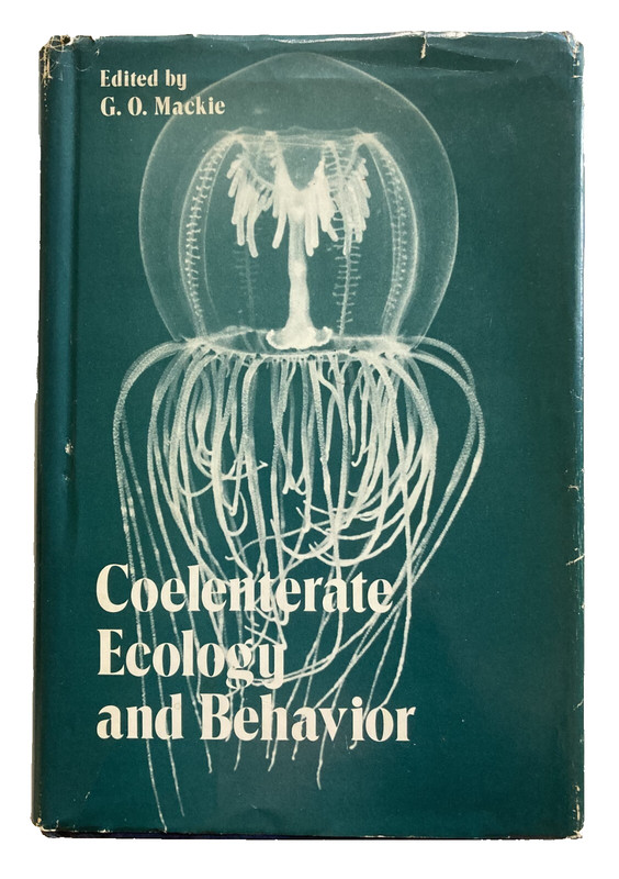 Coelenterate Ecology and Behavior b Hardcover by G. O. Mackie