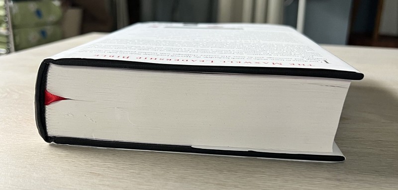 Thomas Nelson NKJV The Maxwell Leadership Bible 3rd Ed., clean pages, no marking gallery