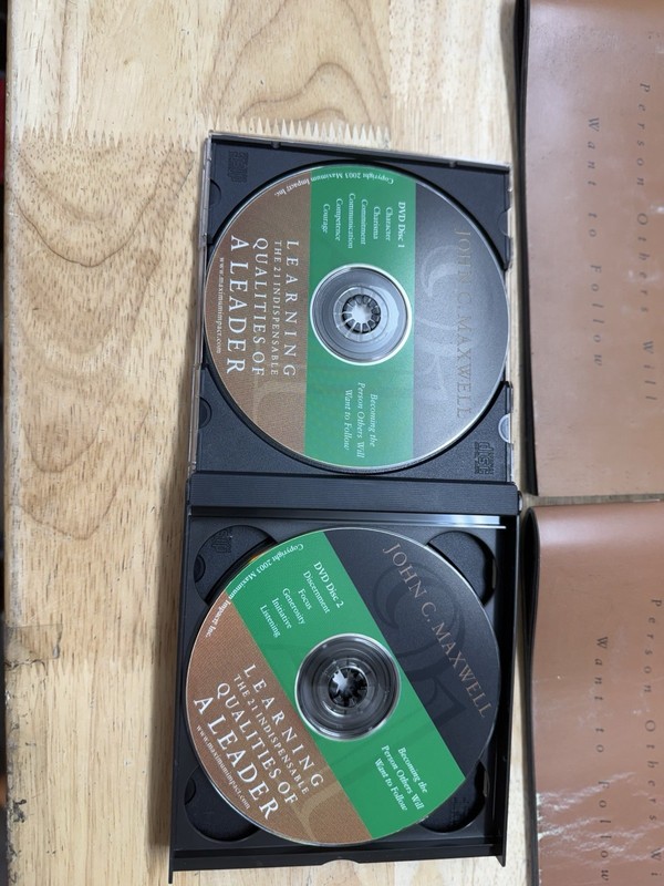 Learning the 21 Indispensable Qualities of a Leader DVD Training John Maxwell gallery