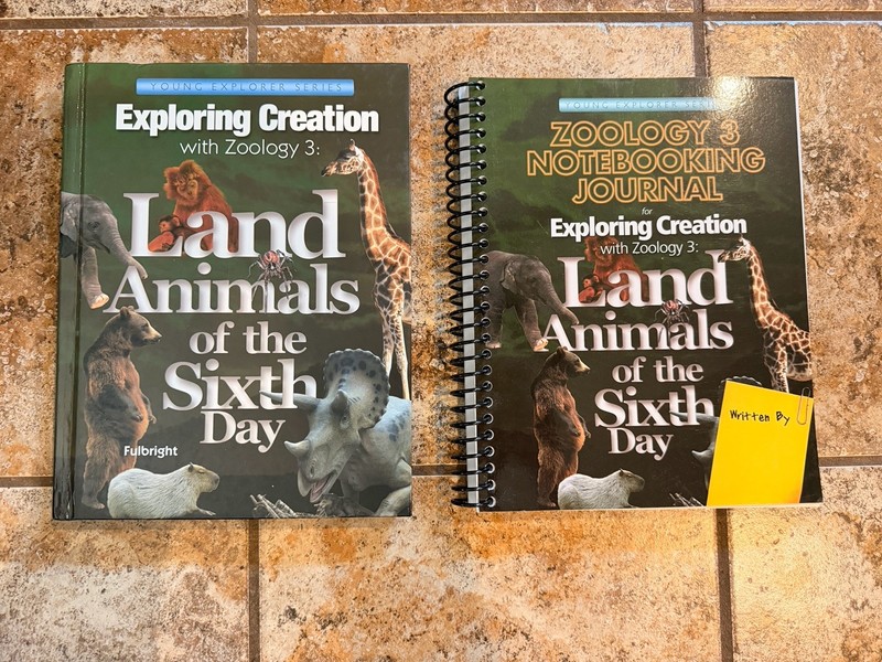 Apologia Exploring Creation Zoology 3 Textbook/Journal HC Spiral